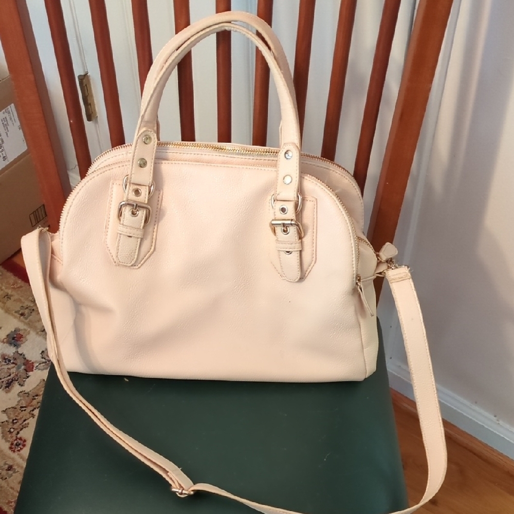 Attention Cream Shoulder Bag with Gold Hardware